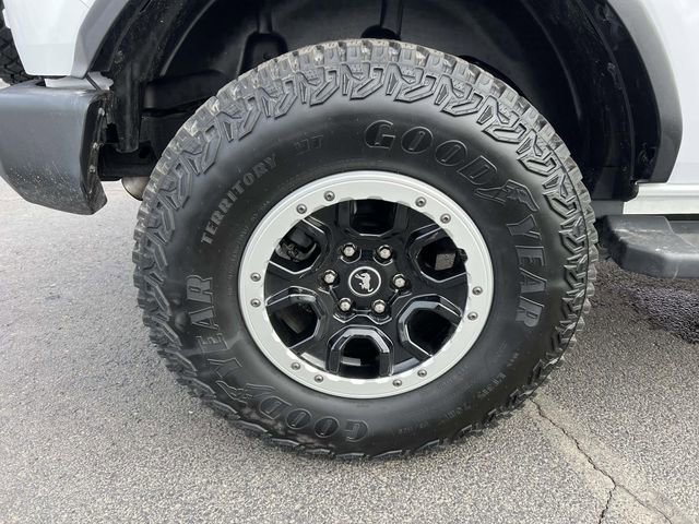 Certified 2024 Ford Bronco Outer Banks w/ Sasquatch Package image 11