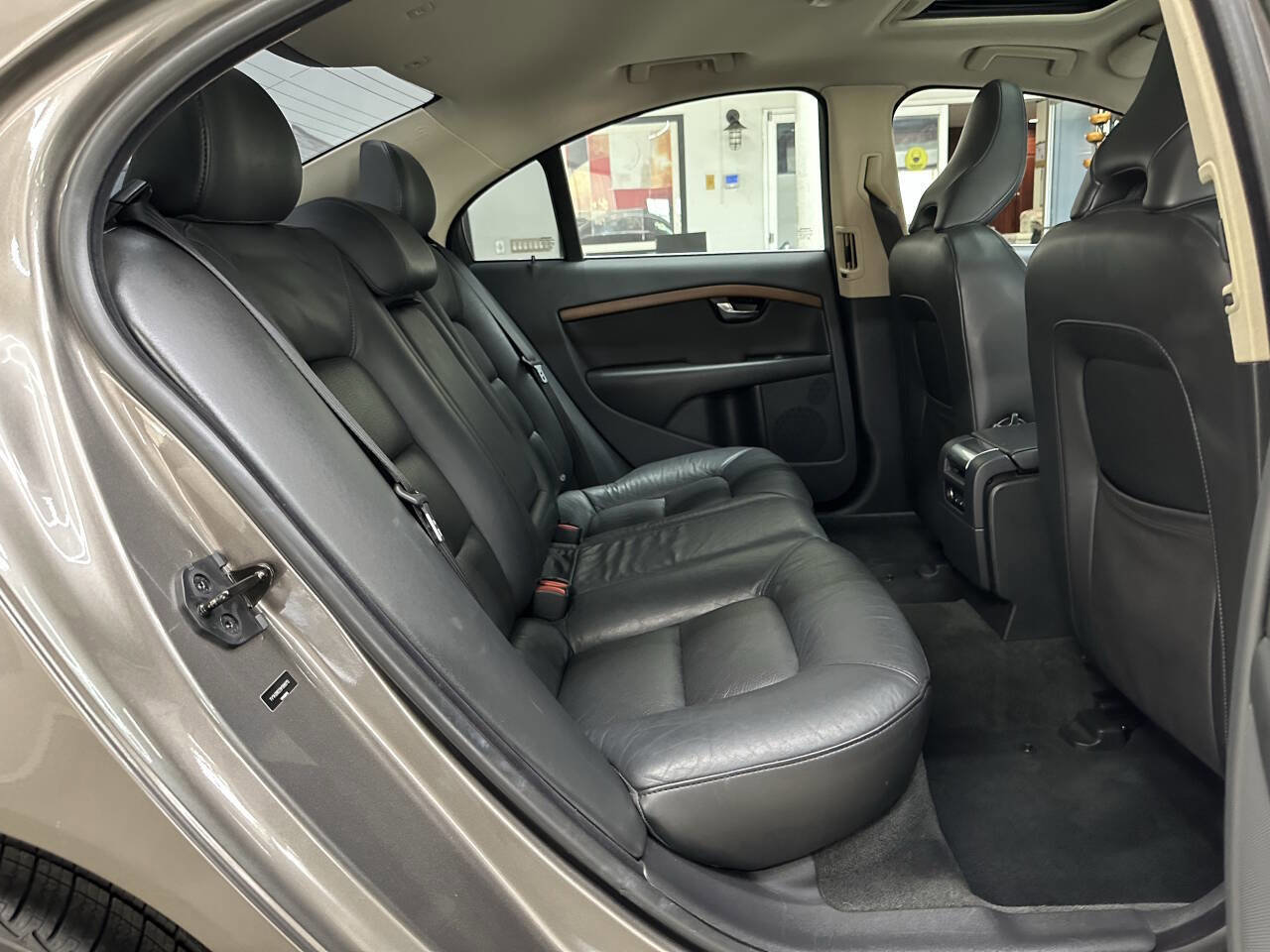 Used 2009 Volvo S80 3.2 image 15