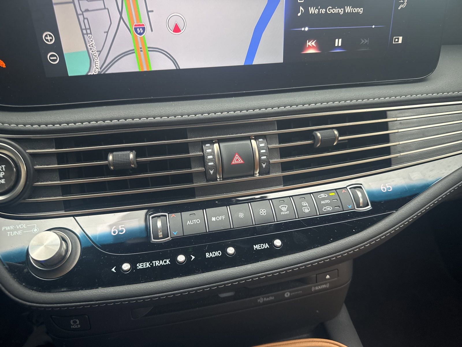 Used 2022 Lexus LS 500 RWD image 15