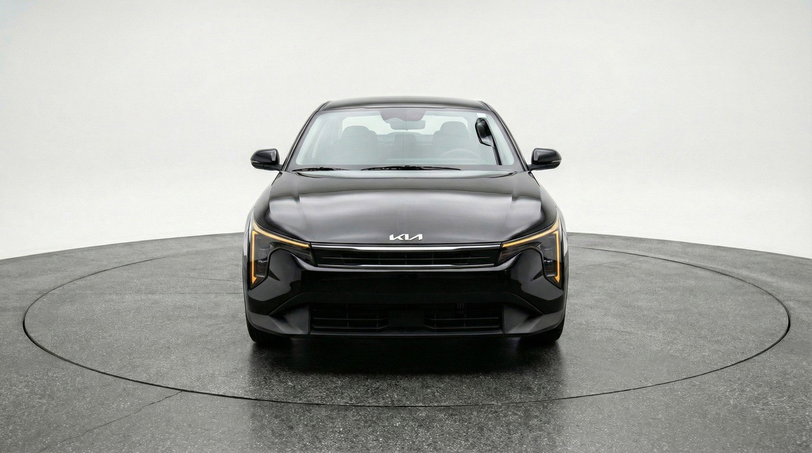 Used 2025 Kia K4 LXS image 2