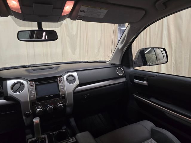 Used 2014 Toyota Tundra SR5 w/ SR5 Upgrade Package image 30