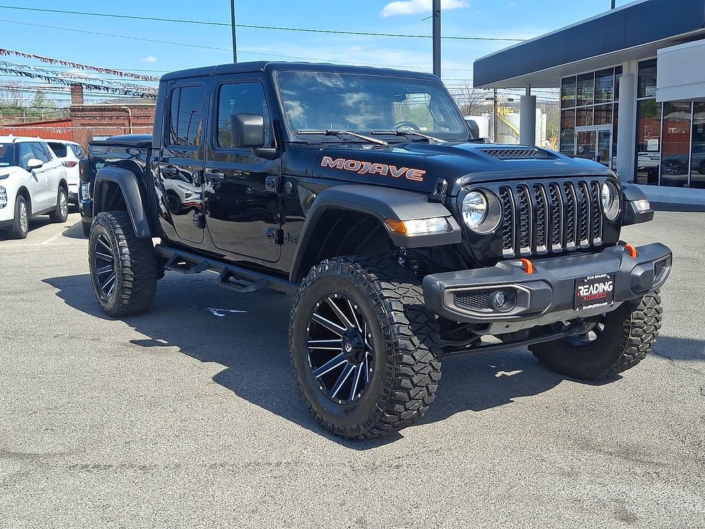 Used 2022 Jeep Gladiator Mojave AWD/4WD image 4