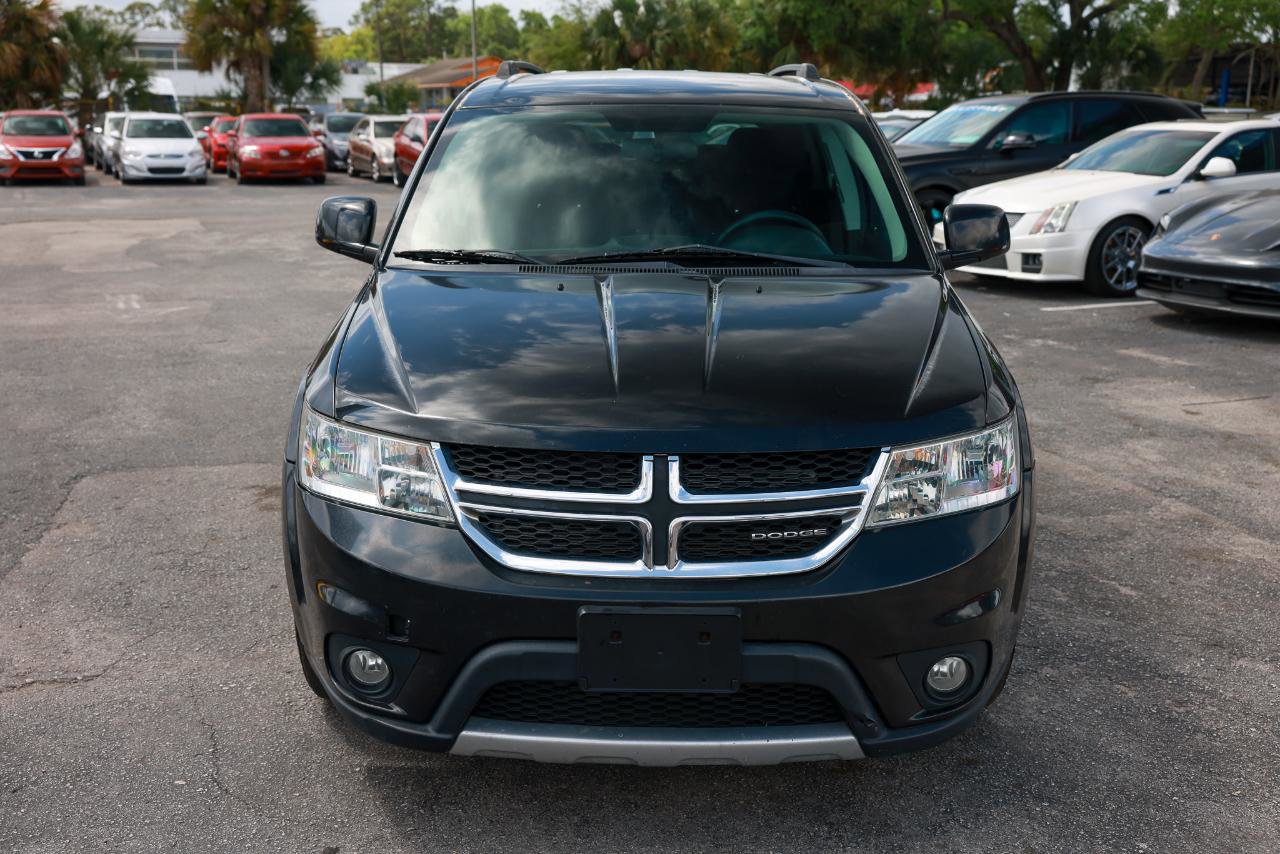 Used 2012 Dodge Journey SXT w/ Flexible Seating Group image 19