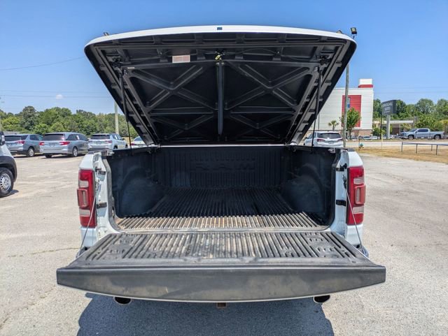 Used 2019 RAM 1500 Laramie AWD/4WD image 28