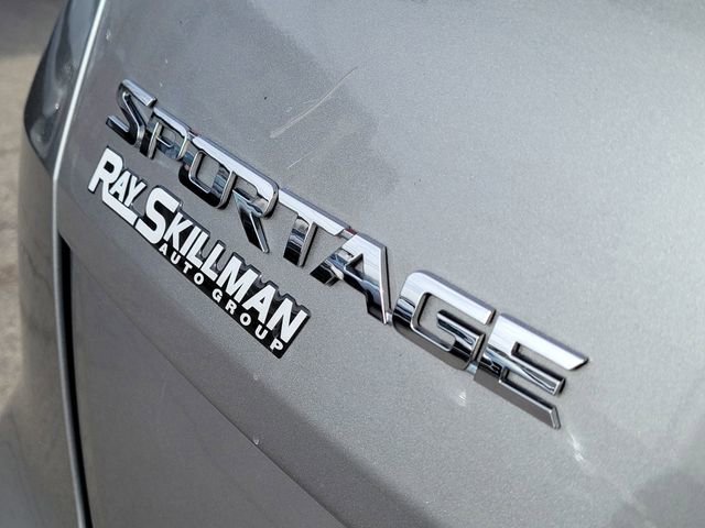 Used 2021 Kia Sportage LX image 8