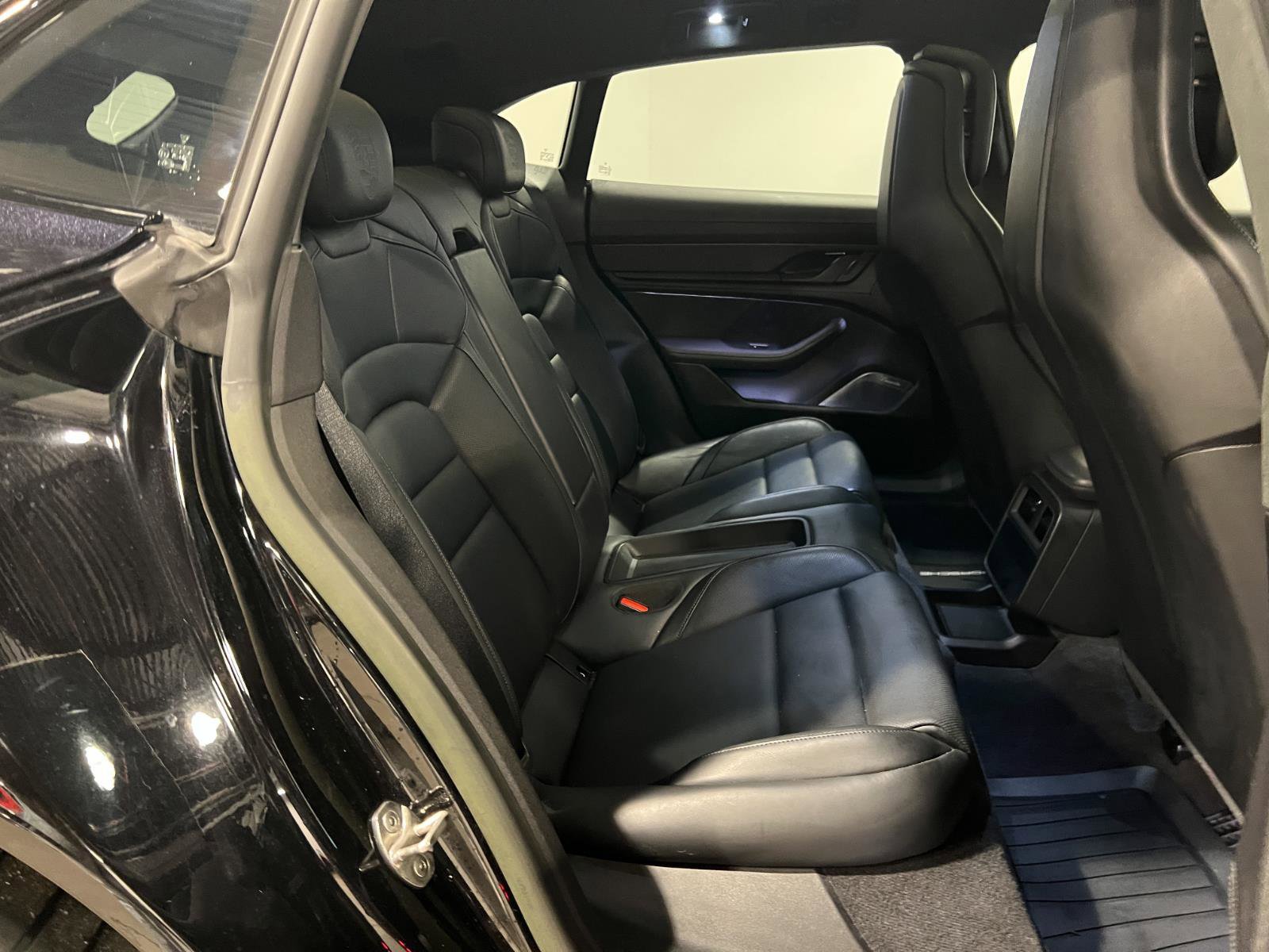 Used 2023 Porsche Taycan Turbo S image 38