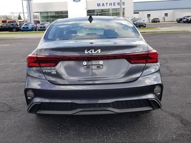Used 2023 Kia Forte LX image 6