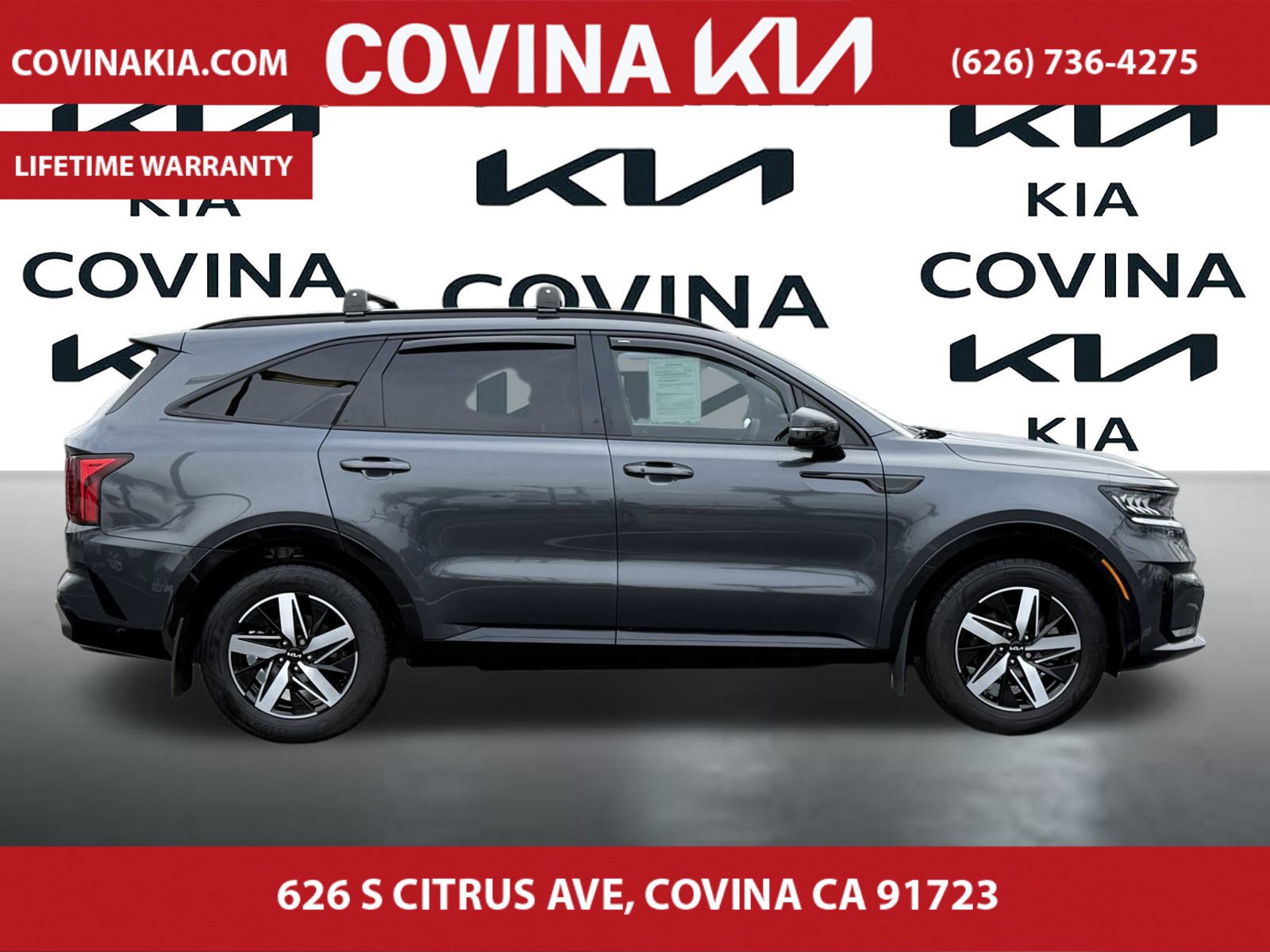 Certified 2022 Kia Sorento S w/ Panoramic Sunroof Package image 9