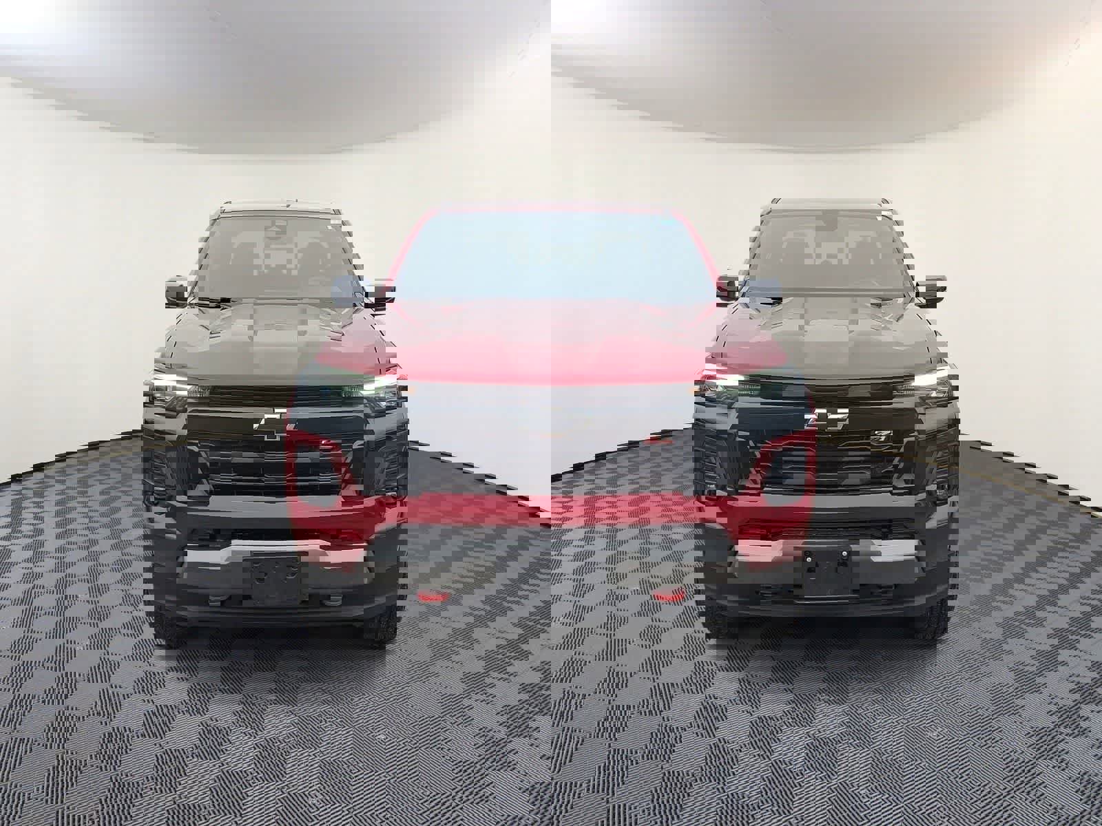 Used 2024 Chevrolet Colorado Z71 w/ Z71 Convenience Package 2 image 3