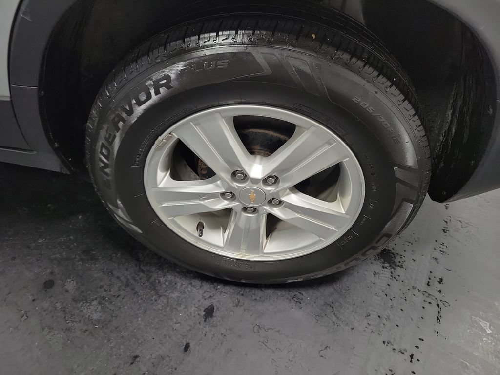 Used 2022 Chevrolet Trax LT FWD image 12