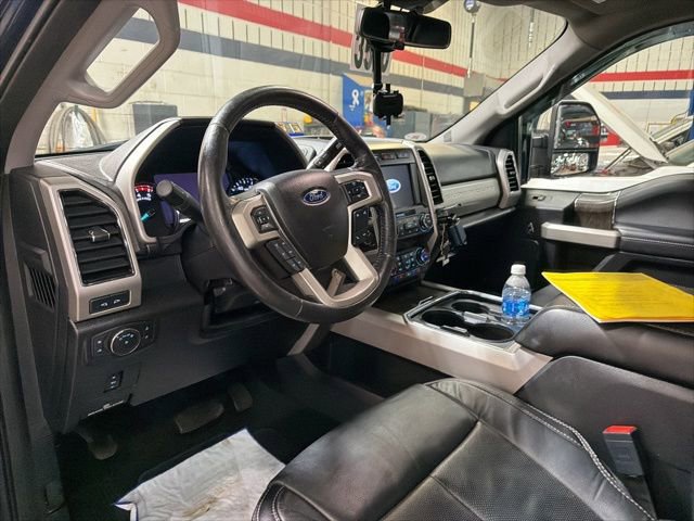 Used 2020 Ford F350 Lariat w/ Lariat Value Package AWD/4WD image 7