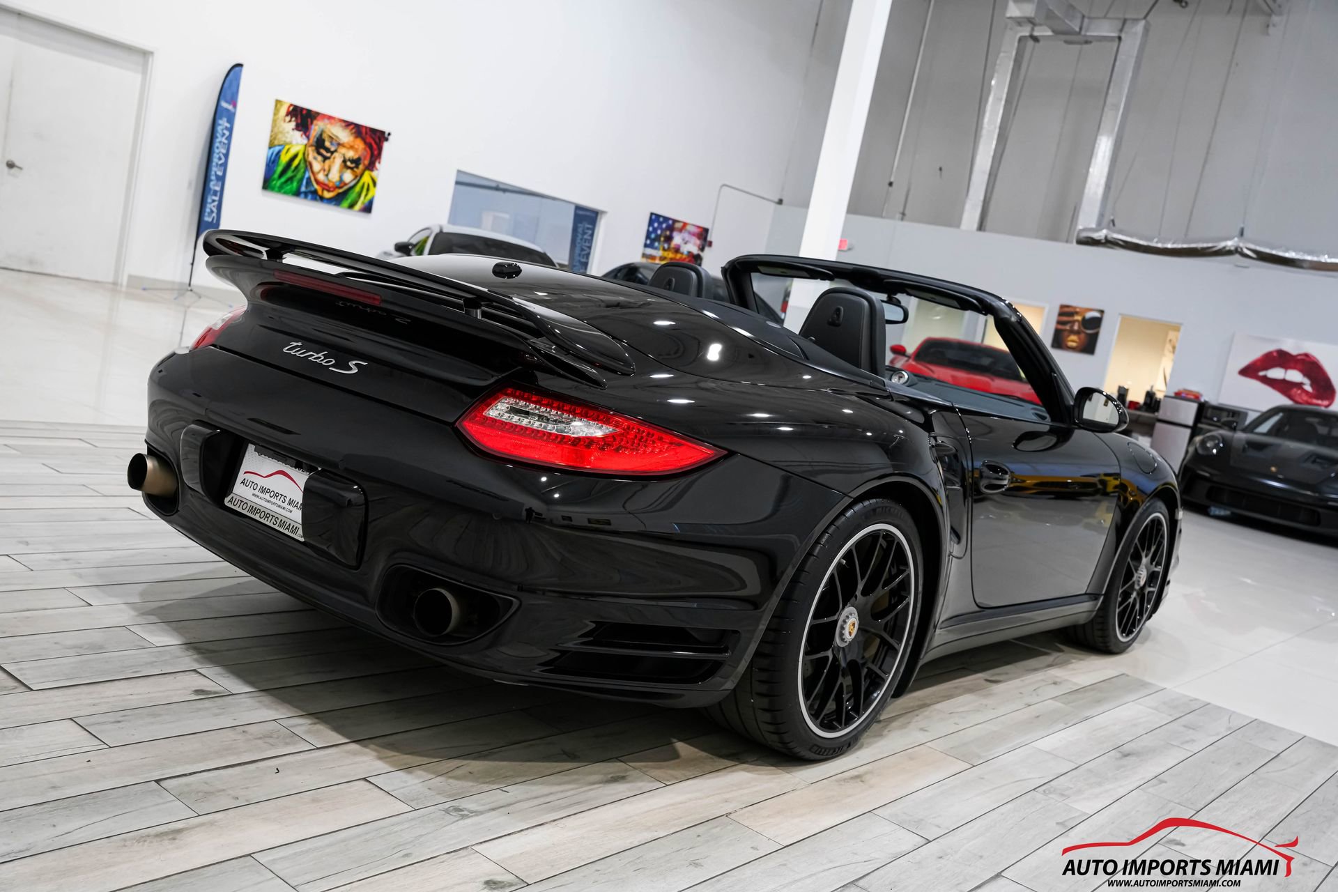 Used 2012 Porsche 911 Turbo S image 25