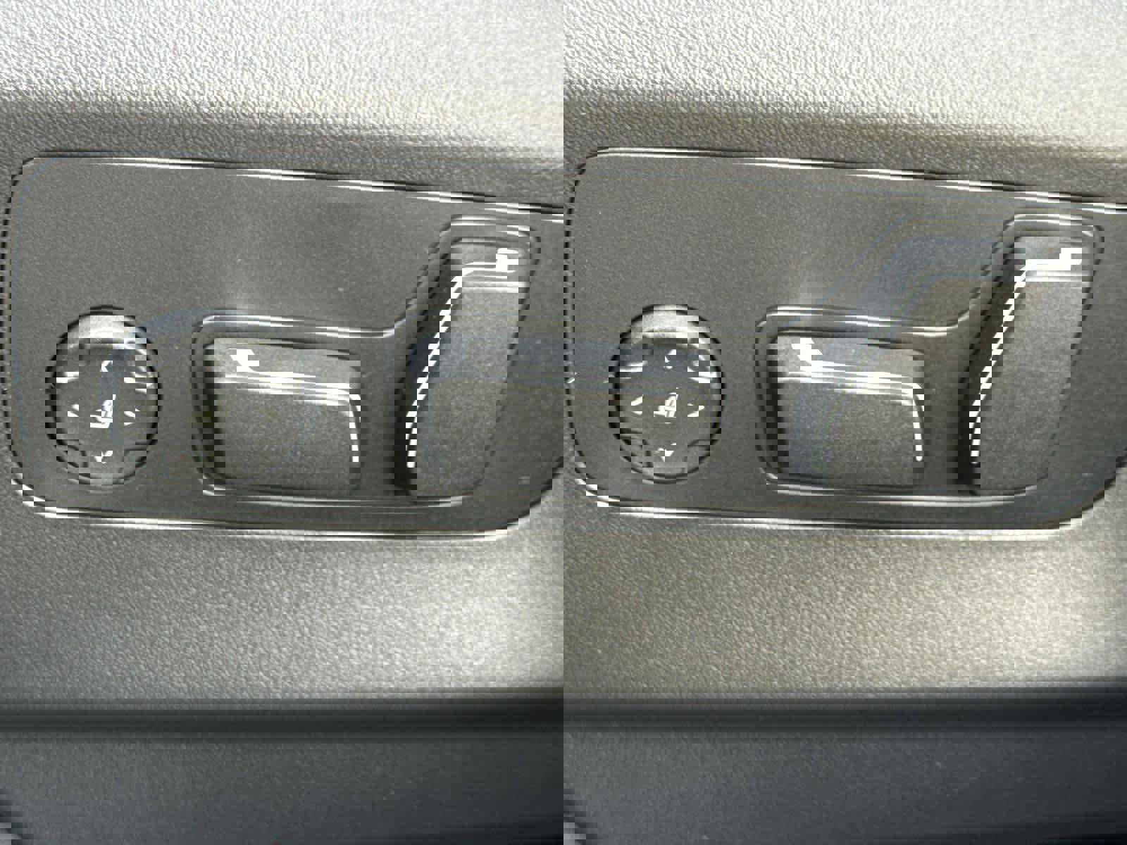 New 2026 BMW 540i xDrive 540i xDrive w/ M Sport Package image 28