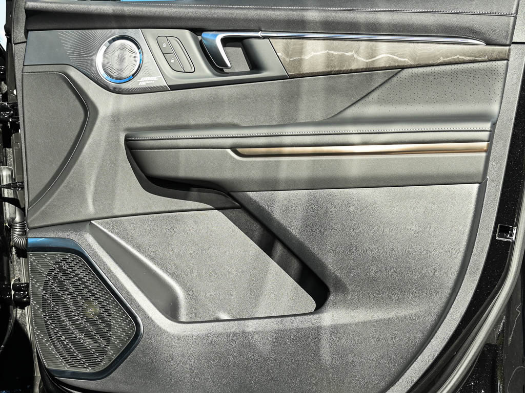 New 2026 Buick Enclave Avenir w/ Super Cruise Package image 11