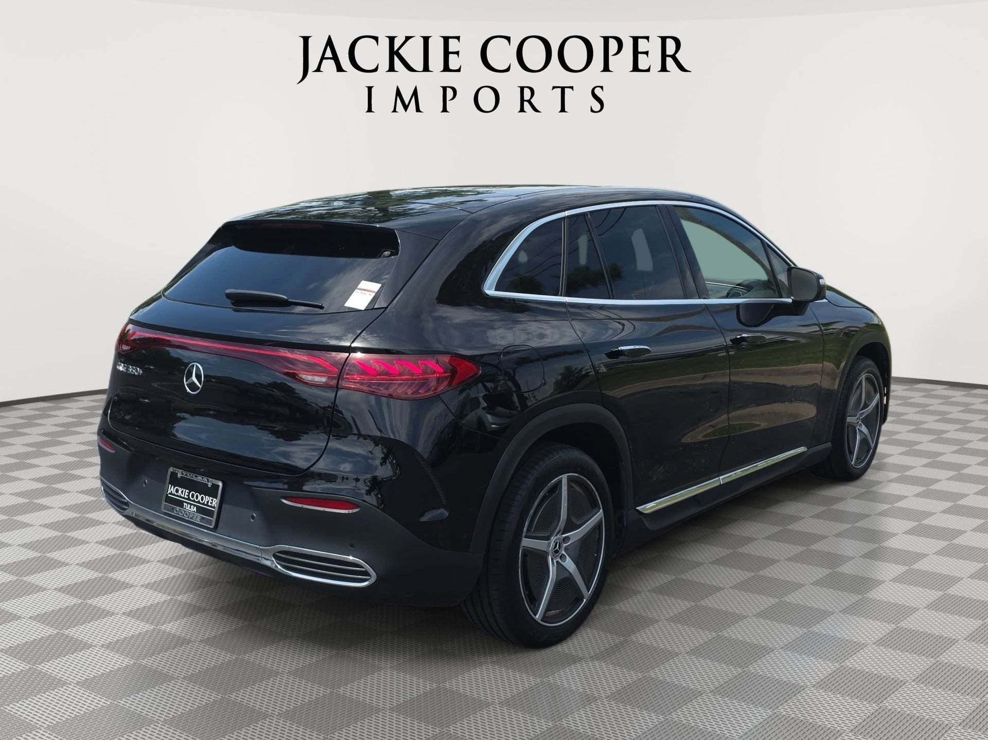 Certified 2023 Mercedes-Benz EQE 350+ SUV image 5