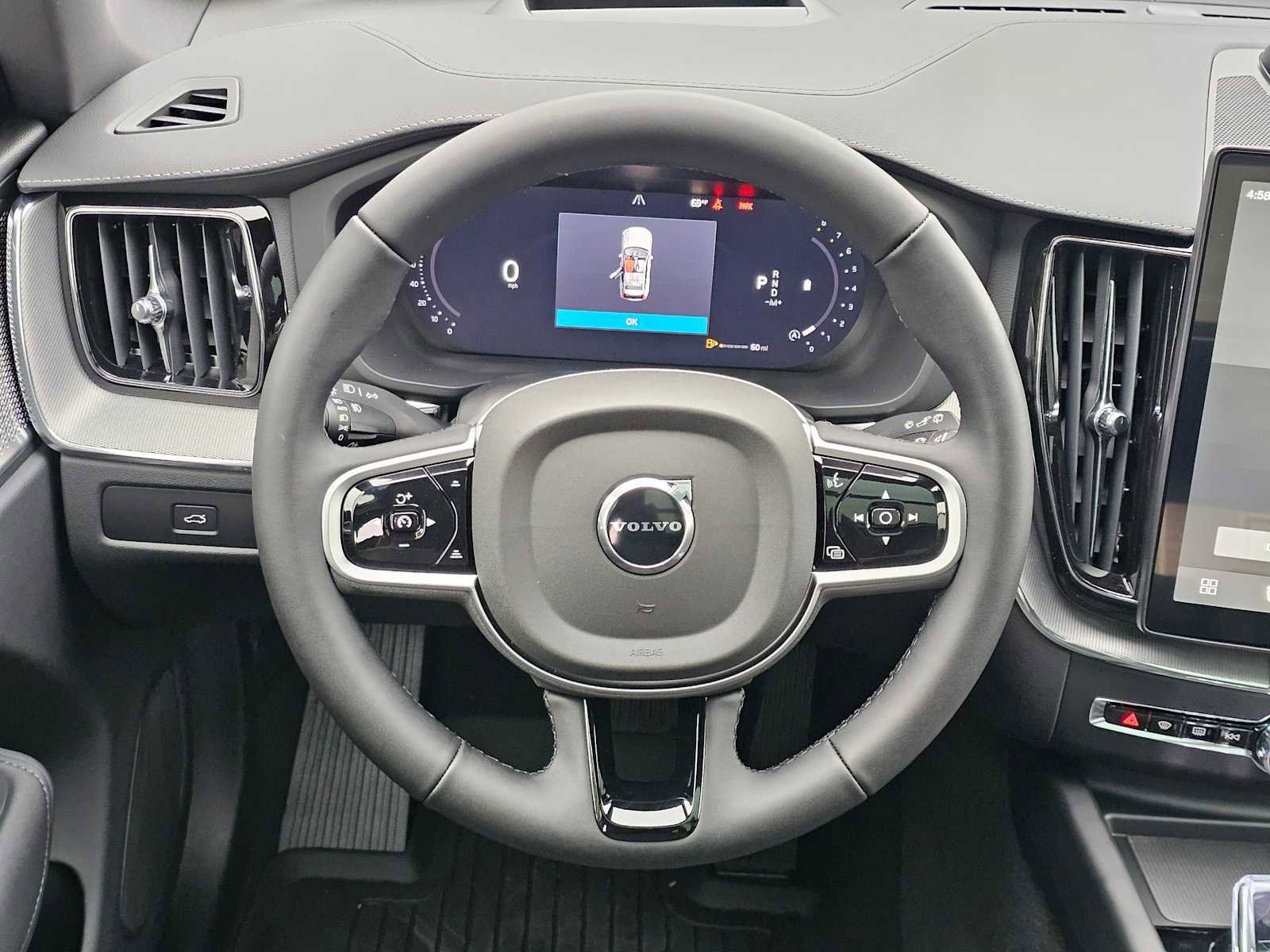 New 2026 Volvo XC60 B5 Ultra w/ Protection Package Premier image 18