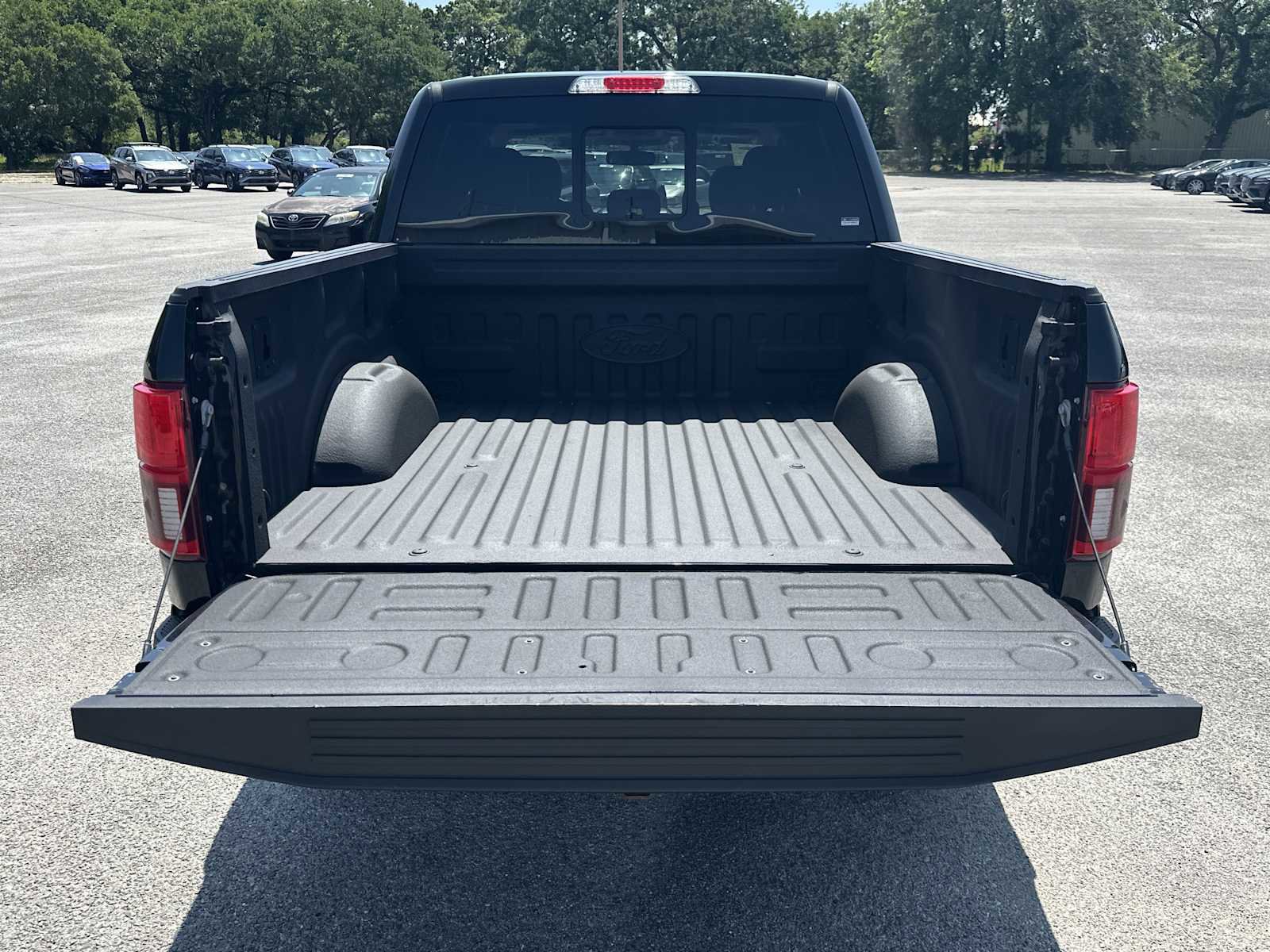 Used 2020 Ford F150 Limited AWD/4WD image 25