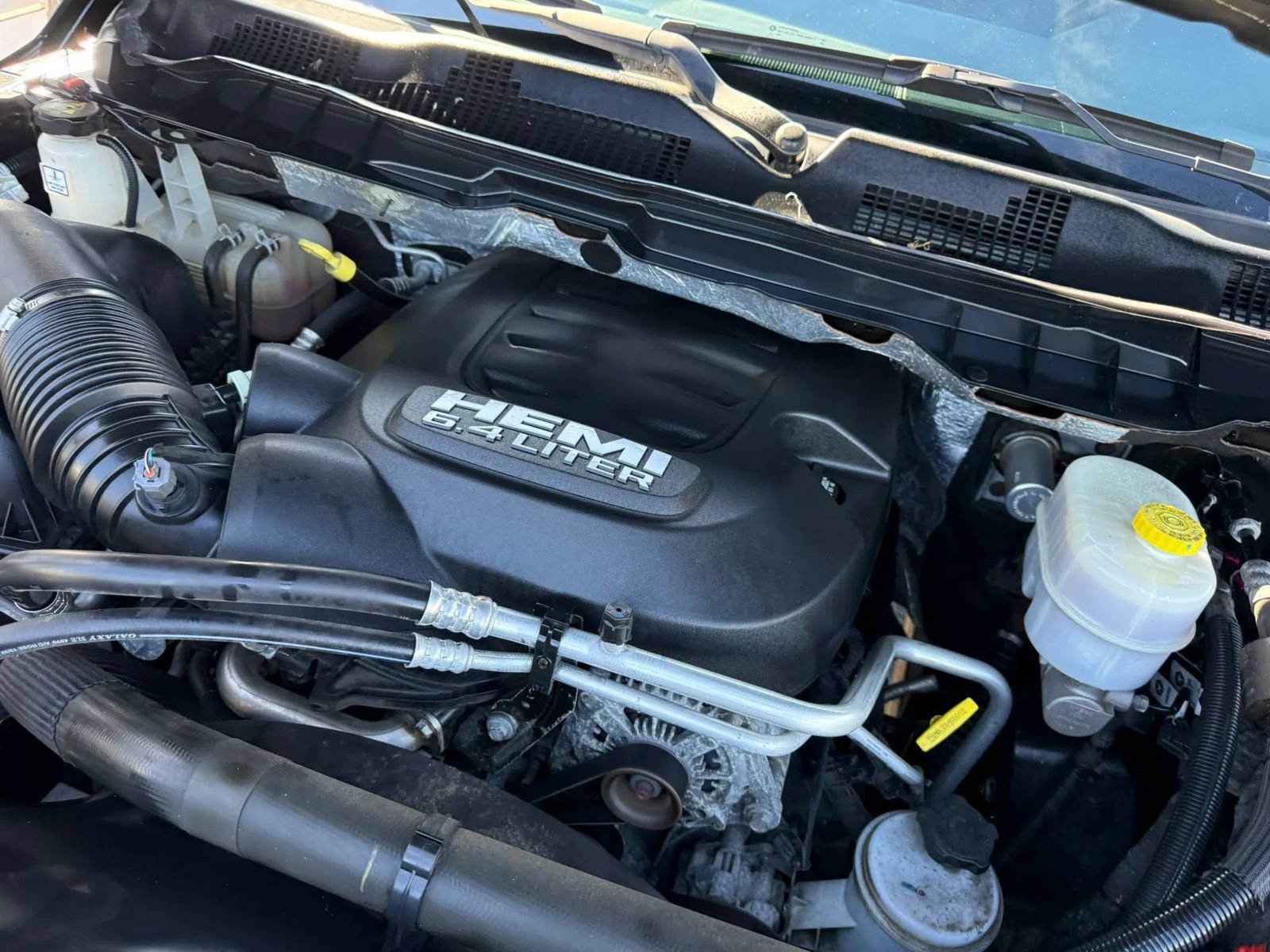 Used 2018 RAM 3500 Tradesman w/ Chrome Appearance Group AWD/4WD image 64