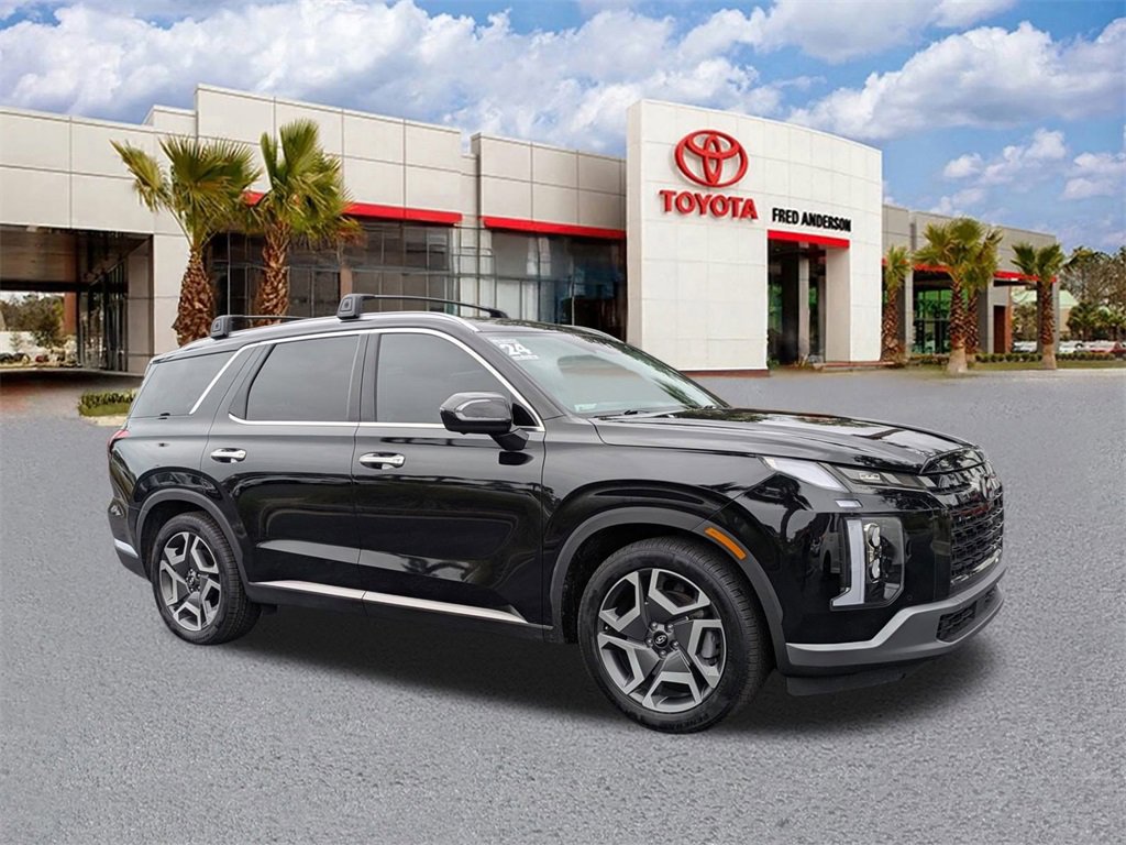 Used 2024 Hyundai Palisade Limited image 1