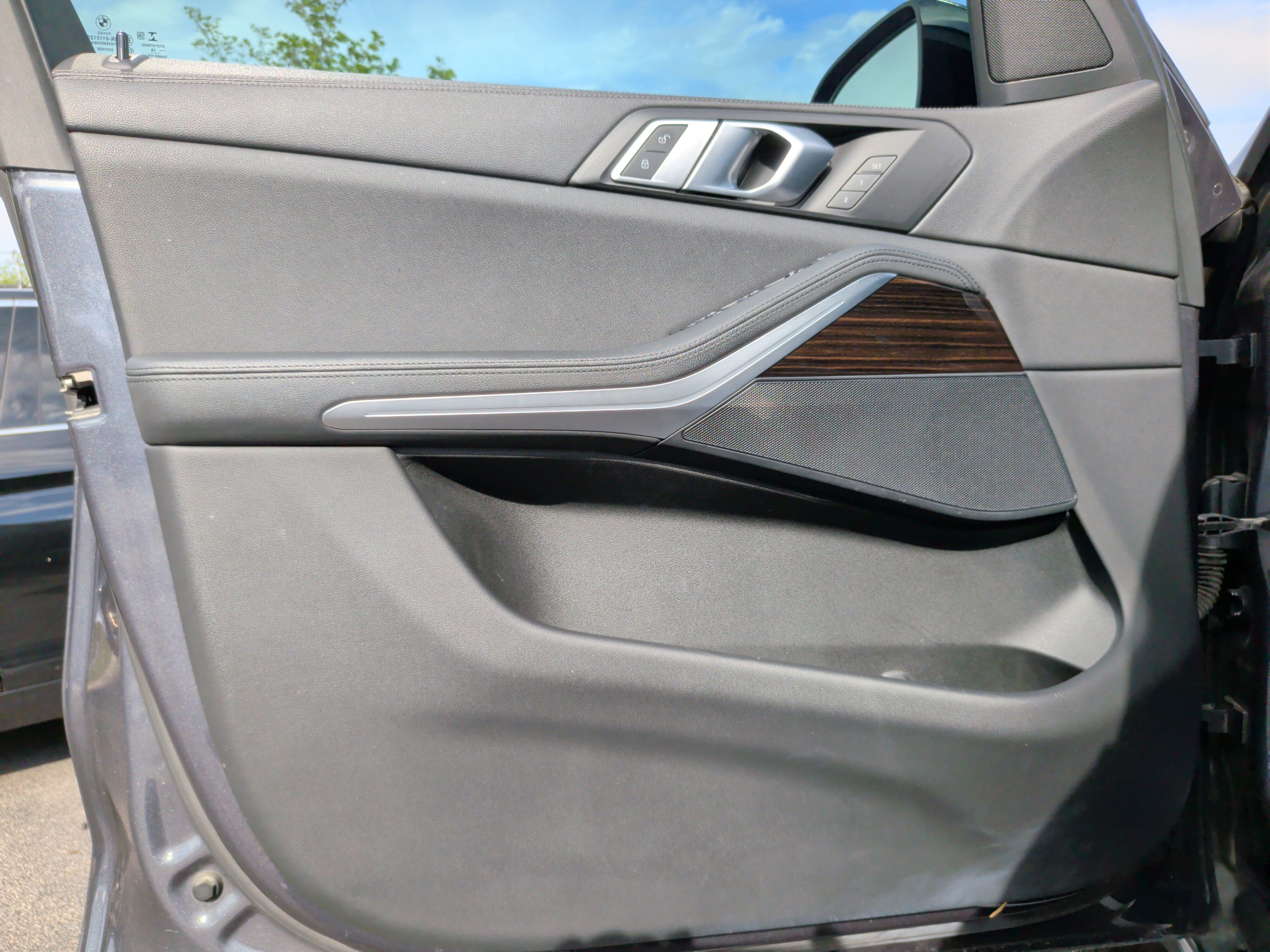 Used 2019 BMW X5 xDrive40i w/ Convenience Package AWD/4WD image 28