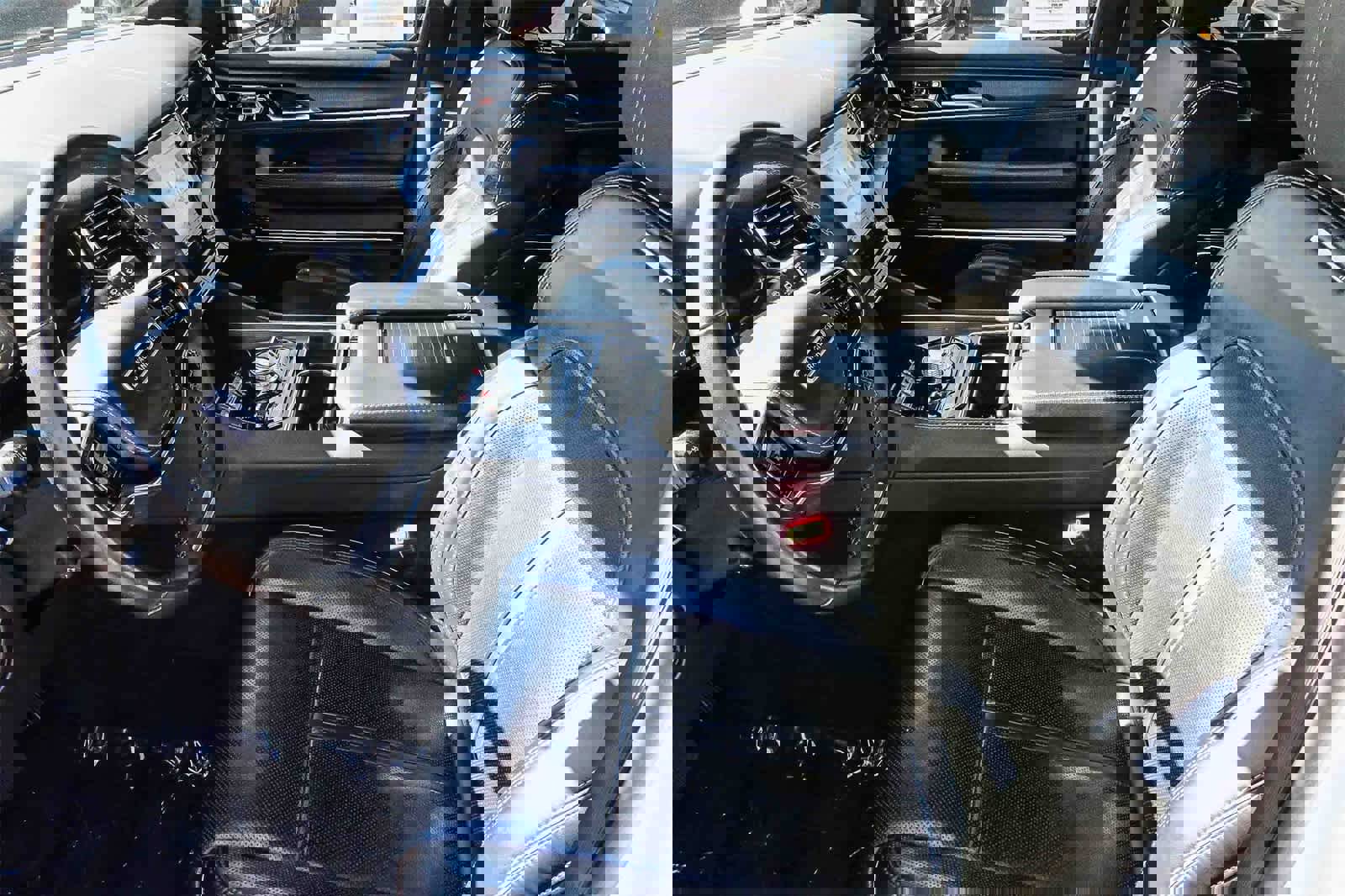 Used 2024 Jeep Grand Wagoneer L Series II w/ Quick Order Packagew 28T image 18