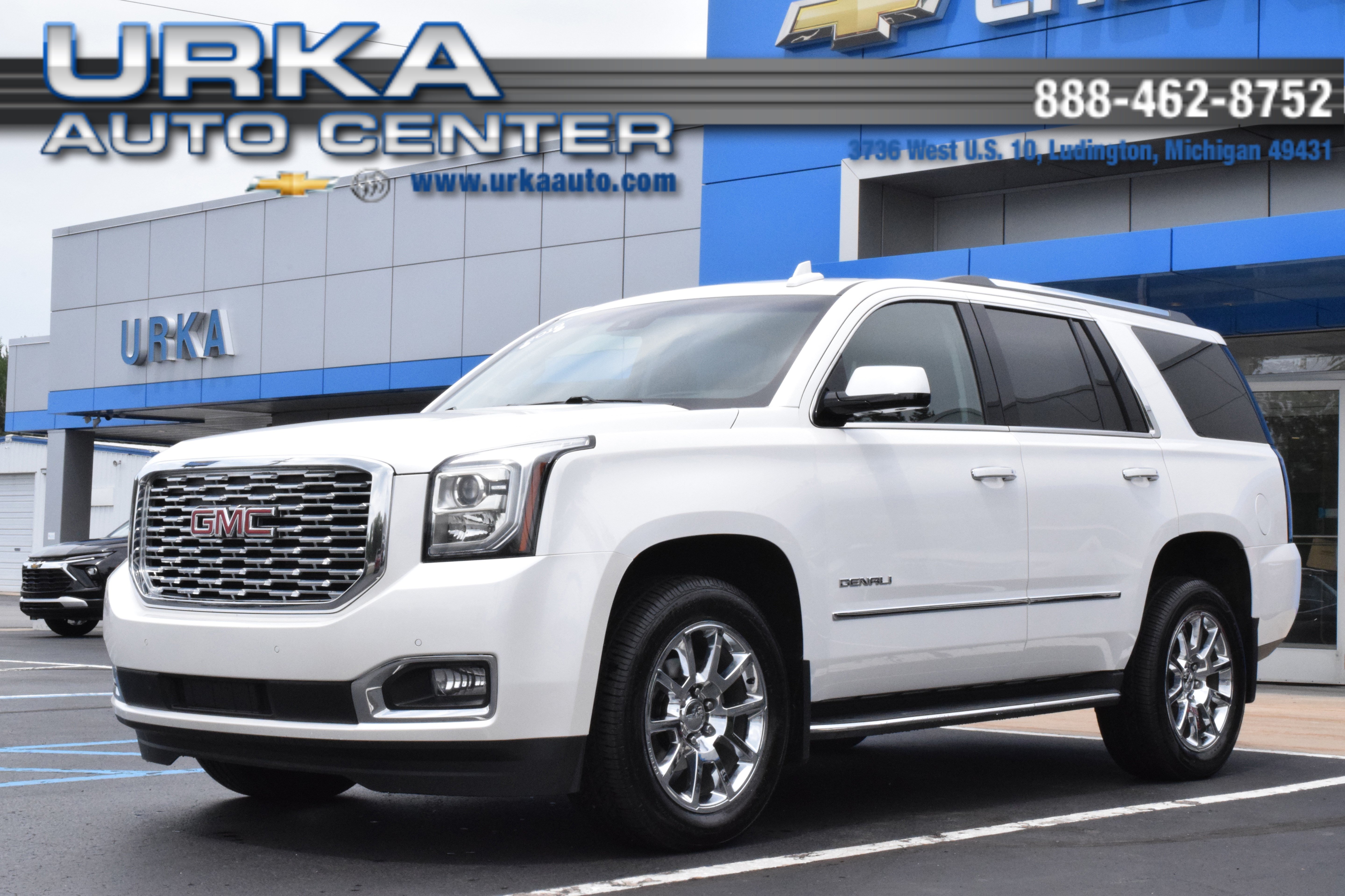 Certified 2018 GMC Yukon Denali AWD/4WD image 1