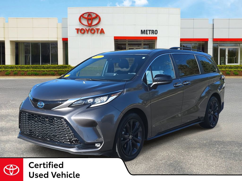 Certified 2022 Toyota Sienna XSE