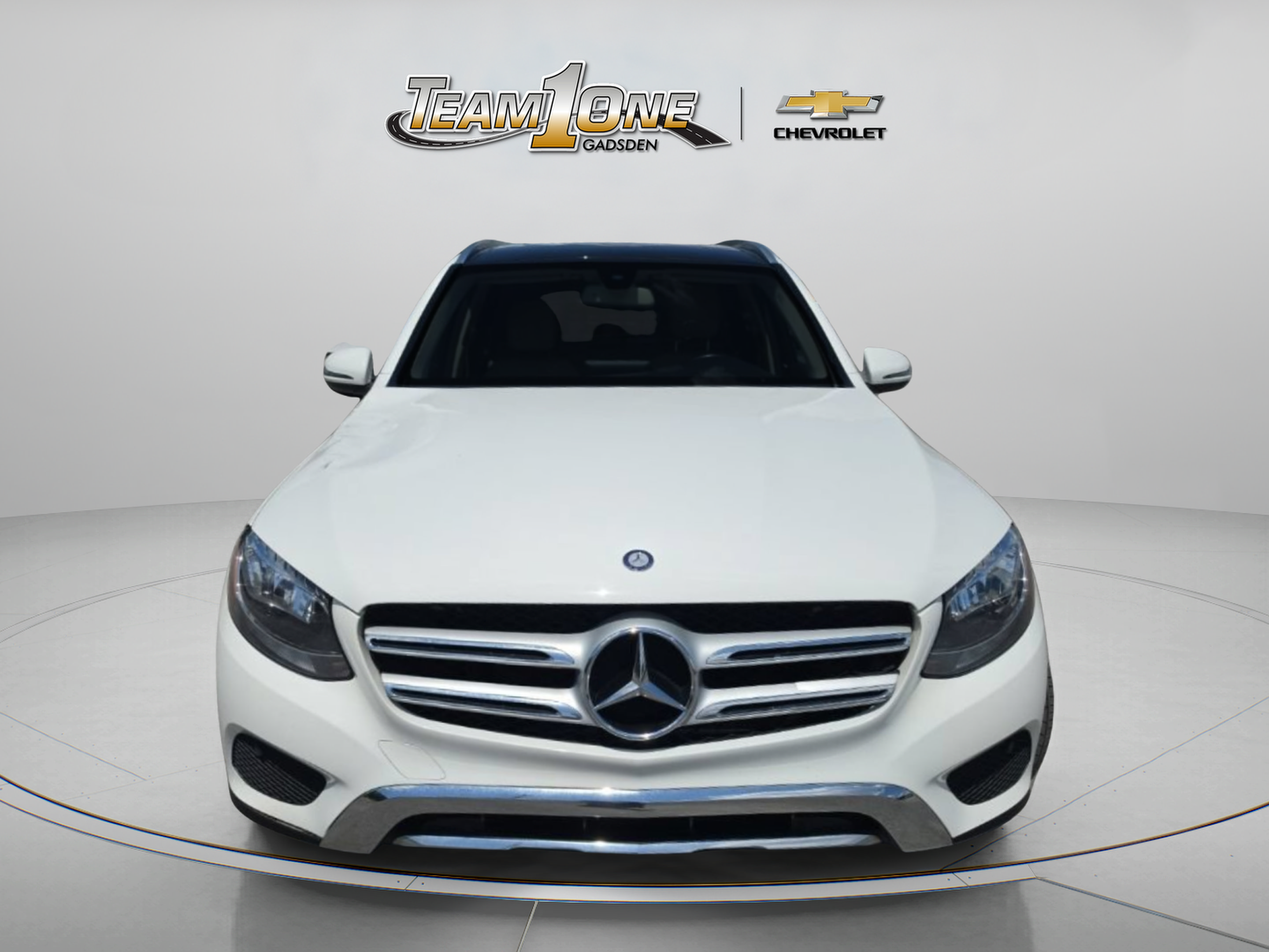 Used 2017 Mercedes-Benz GLC 300 image 2