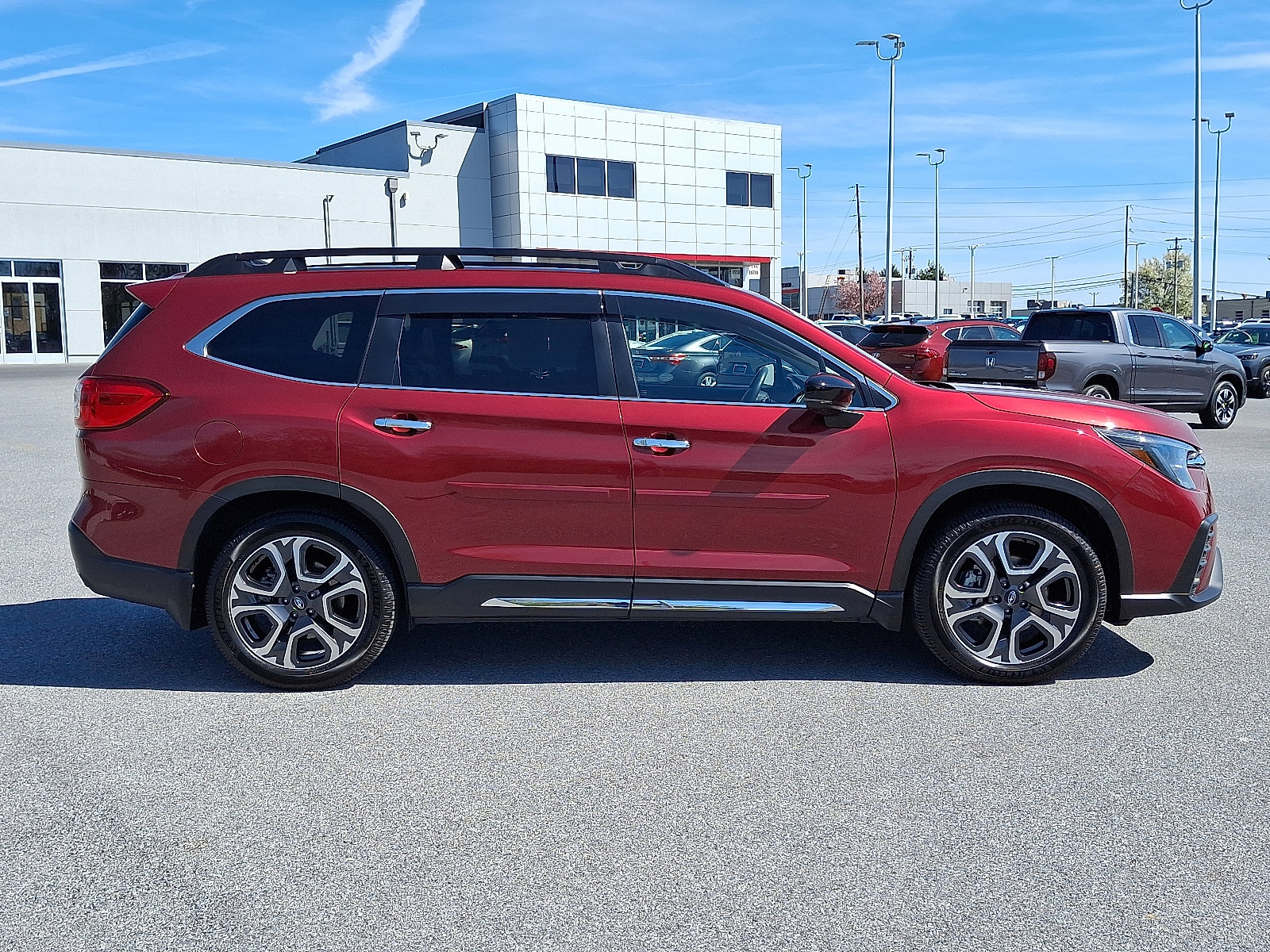 Used 2024 Subaru Ascent Touring image 12