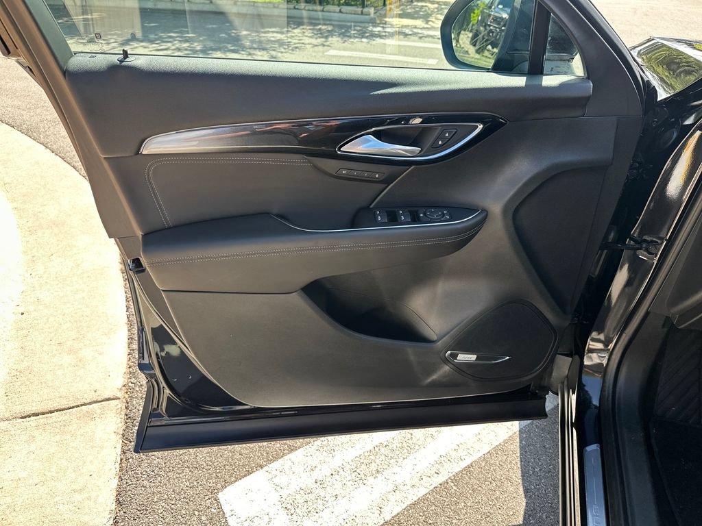 Used 2025 Buick Envision Preferred AWD/4WD image 16