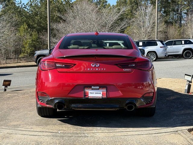 Used 2017 INFINITI Q60 Red Sport 400 image 7
