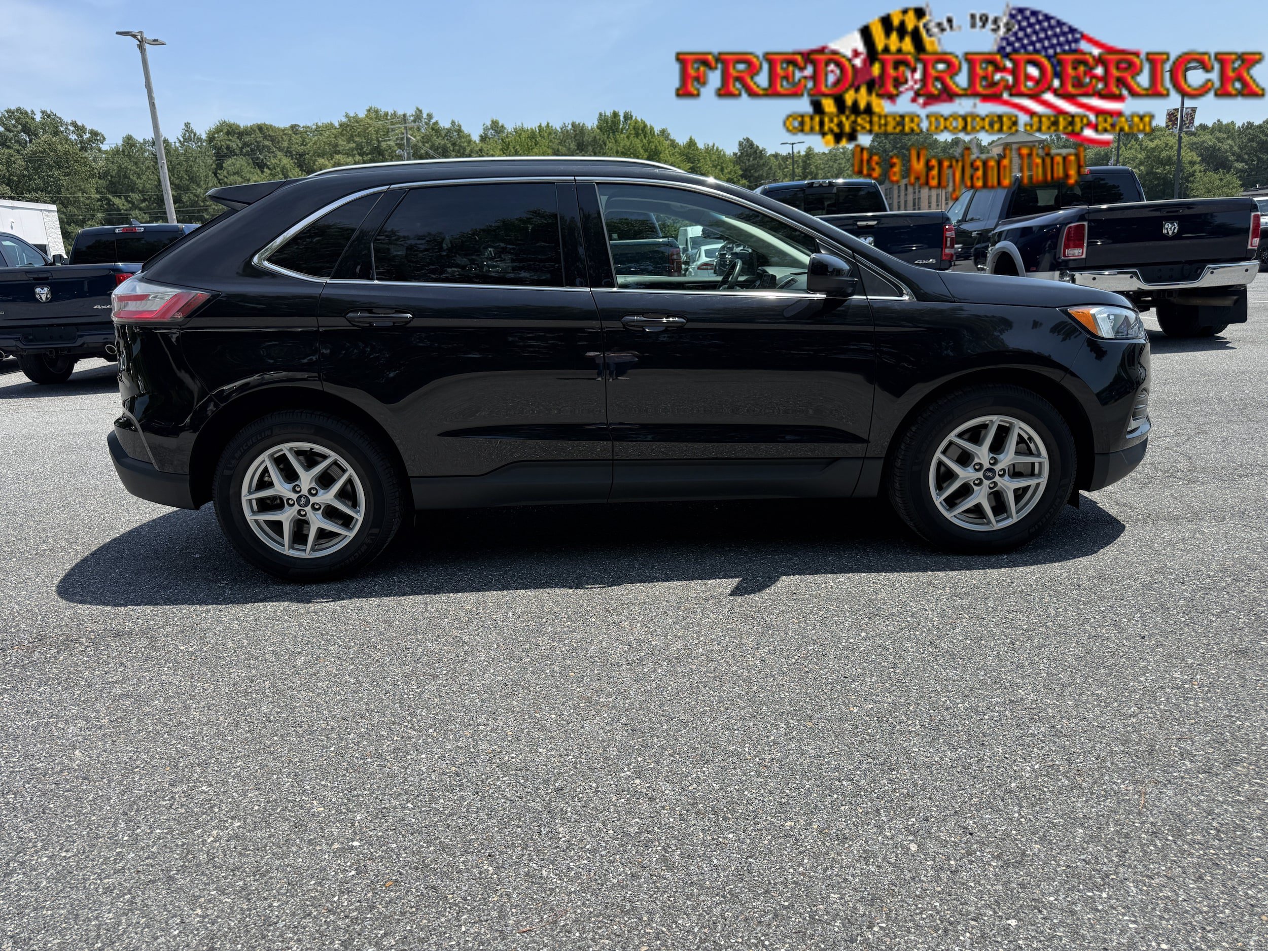 Used 2022 Ford Edge SEL w/ Convenience Package AWD/4WD image 9
