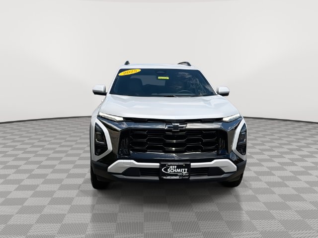Certified 2025 Chevrolet Equinox ACTIV w/ Safety and Technology Package FWD image 4