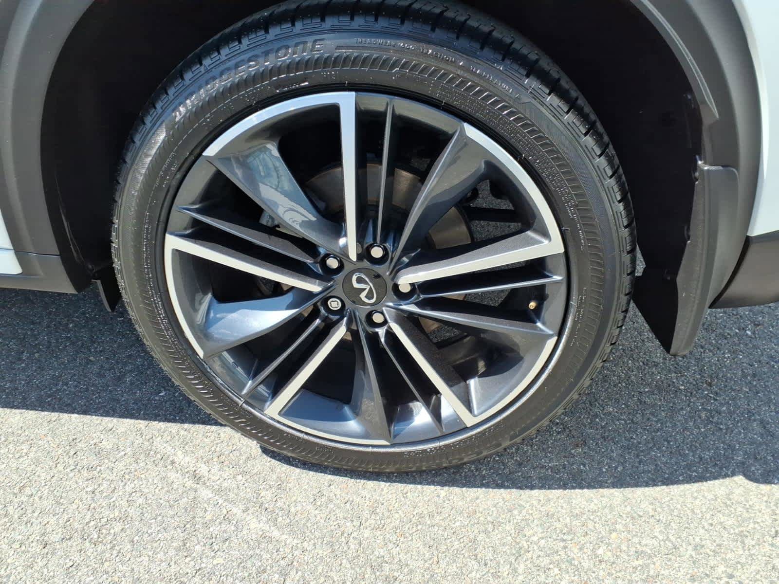 Certified 2023 INFINITI QX55 Essential AWD/4WD image 9