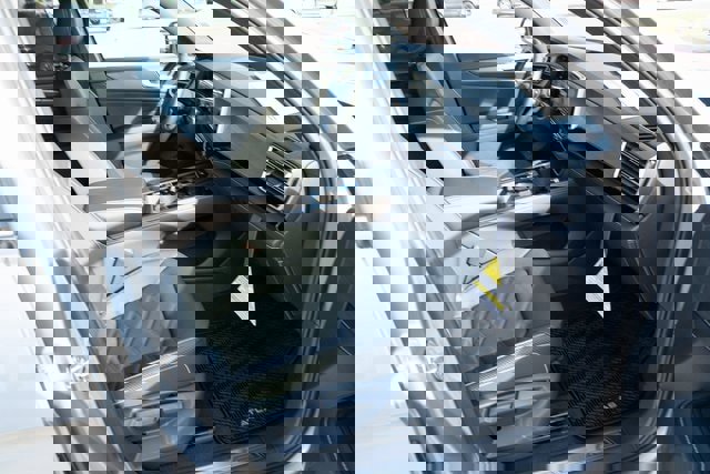 New 2026 Volkswagen Atlas Cross Sport SE image 41