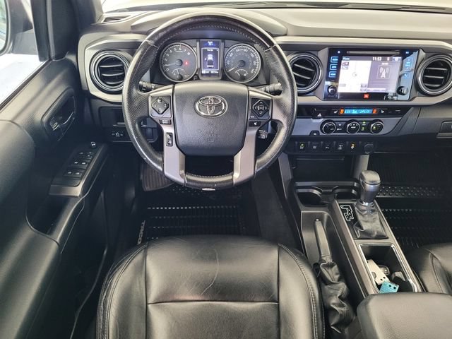 Used 2016 Toyota Tacoma TRD Sport RWD image 16