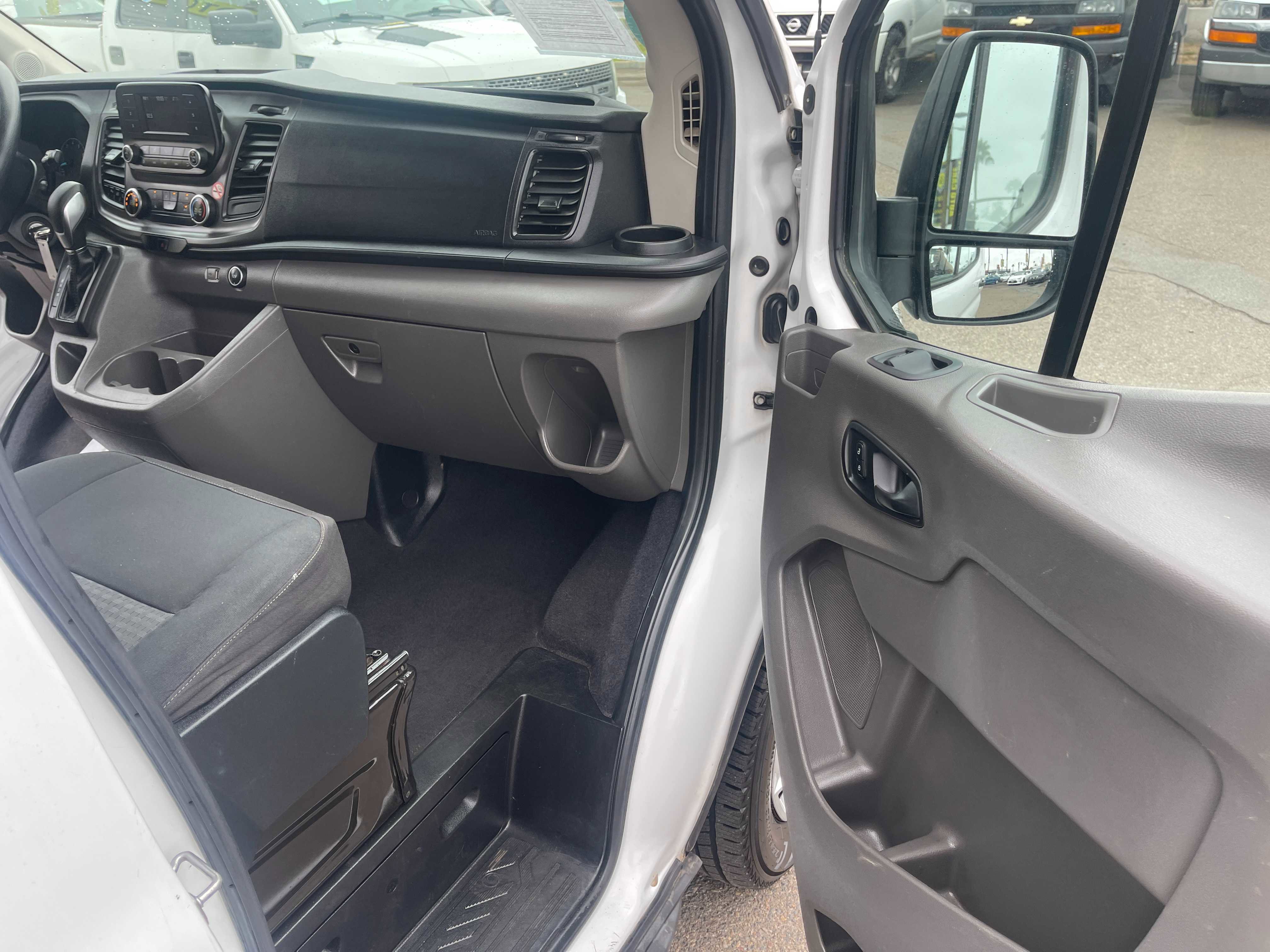 Used 2020 Ford Transit 350 XLT image 16