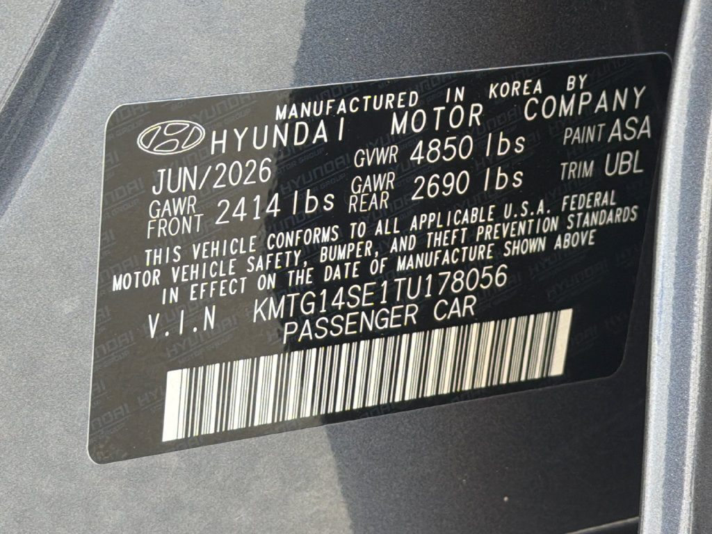 New 2026 Genesis G70 3.3T Prestige RWD image 37