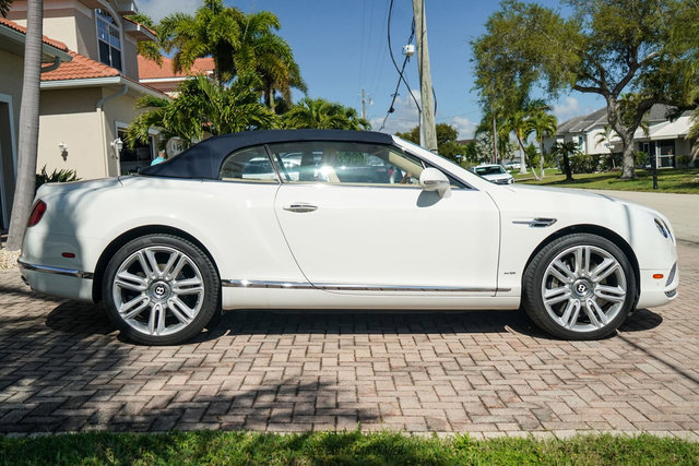 Used 2016 Bentley Continental GT image 20