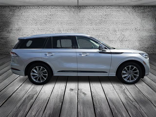 Used 2020 Lincoln Aviator Grand Touring w/ Elements Package Plus image 6