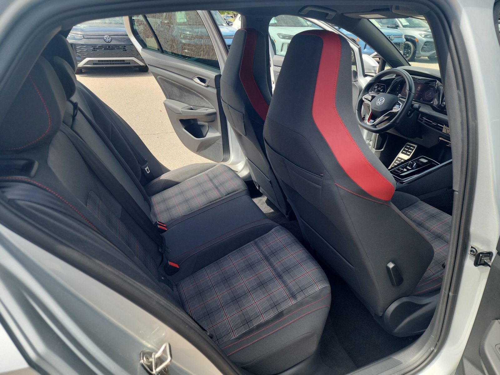 Certified 2024 Volkswagen GTI S FWD image 18
