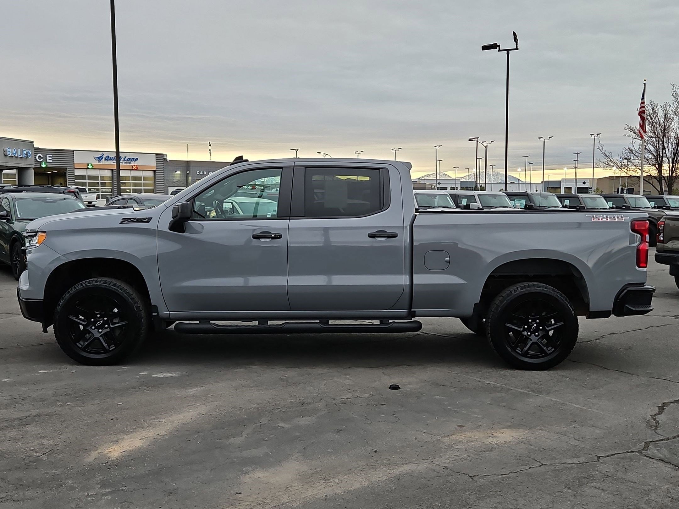 Used 2024 Chevrolet Silverado 1500 LT Trail Boss w/ Convenience Package II image 10