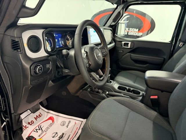 Used 2024 Jeep Gladiator Sport image 12
