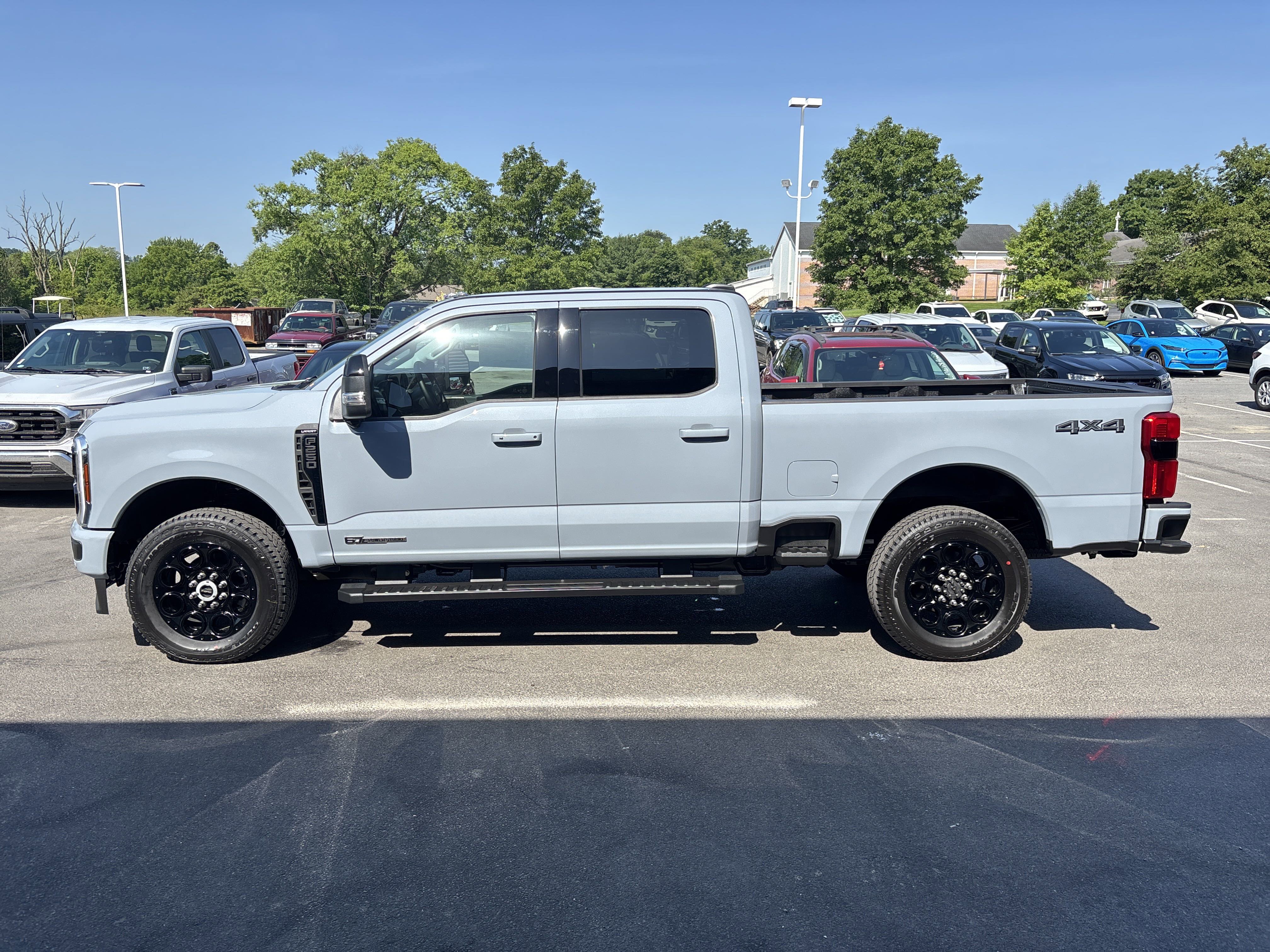 New 2025 Ford F250 Lariat w/ Lariat Ultimate Package image 7