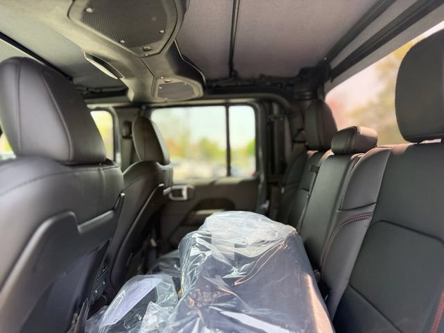 New 2026 Jeep Gladiator Rubicon w/ Safety Group AWD/4WD image 22