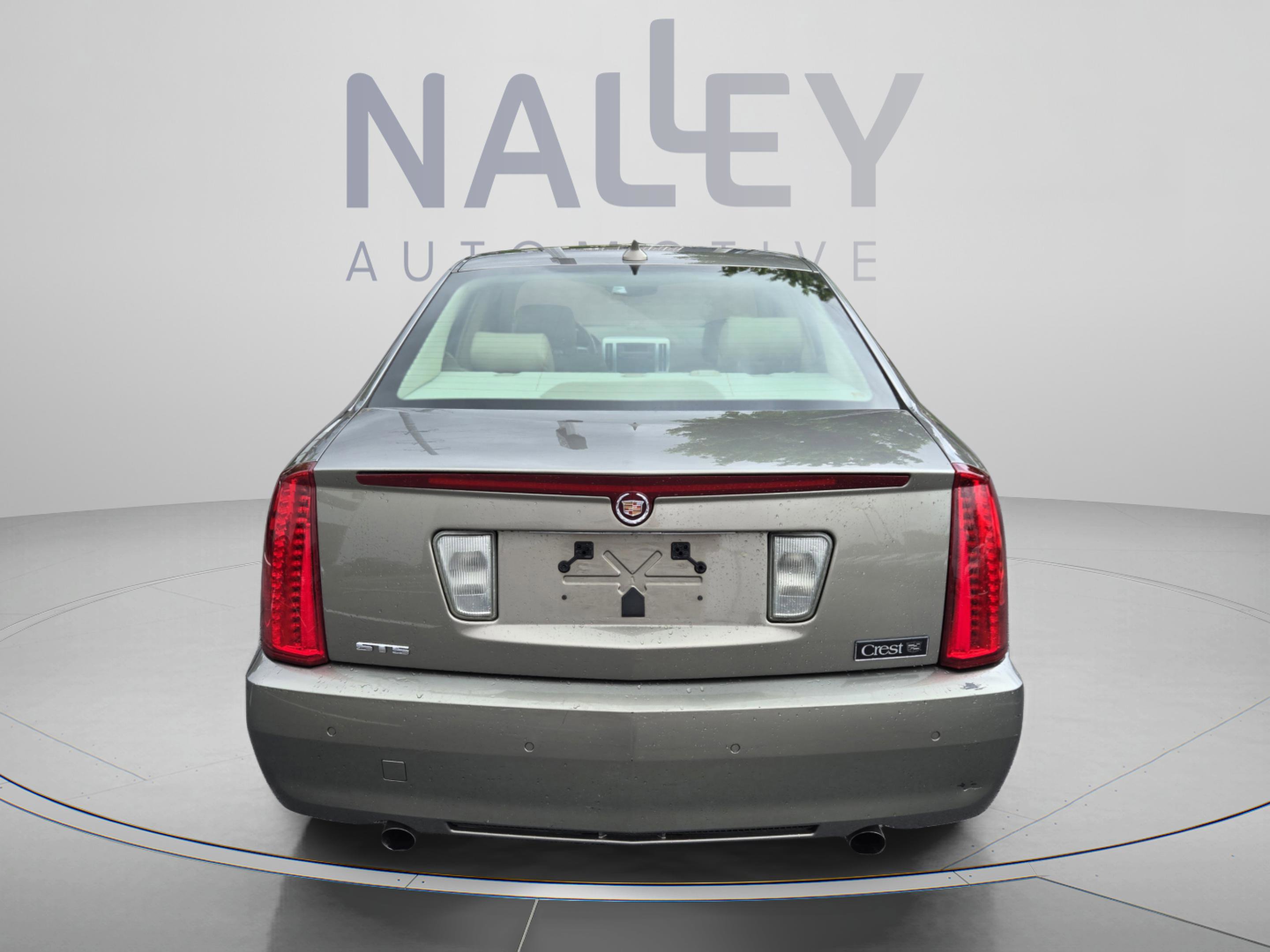 Used 2010 Cadillac STS RWD image 4