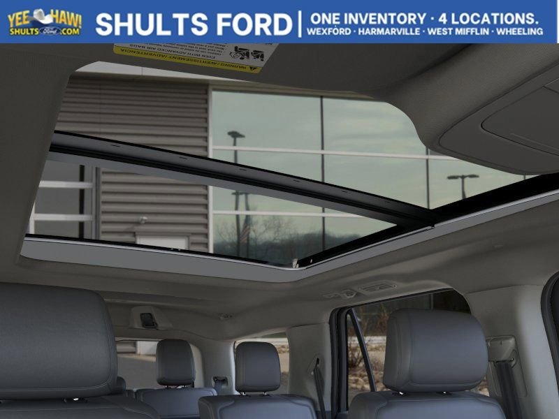 New 2026 Ford Expedition Active image 23