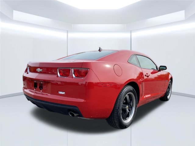 Used 2010 Chevrolet Camaro LS RWD image 7