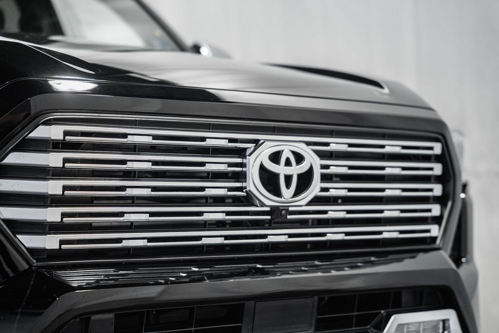 New 2026 Toyota Tacoma Limited image 9