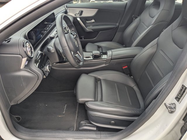 Used 2020 Mercedes-Benz CLA 250 image 16